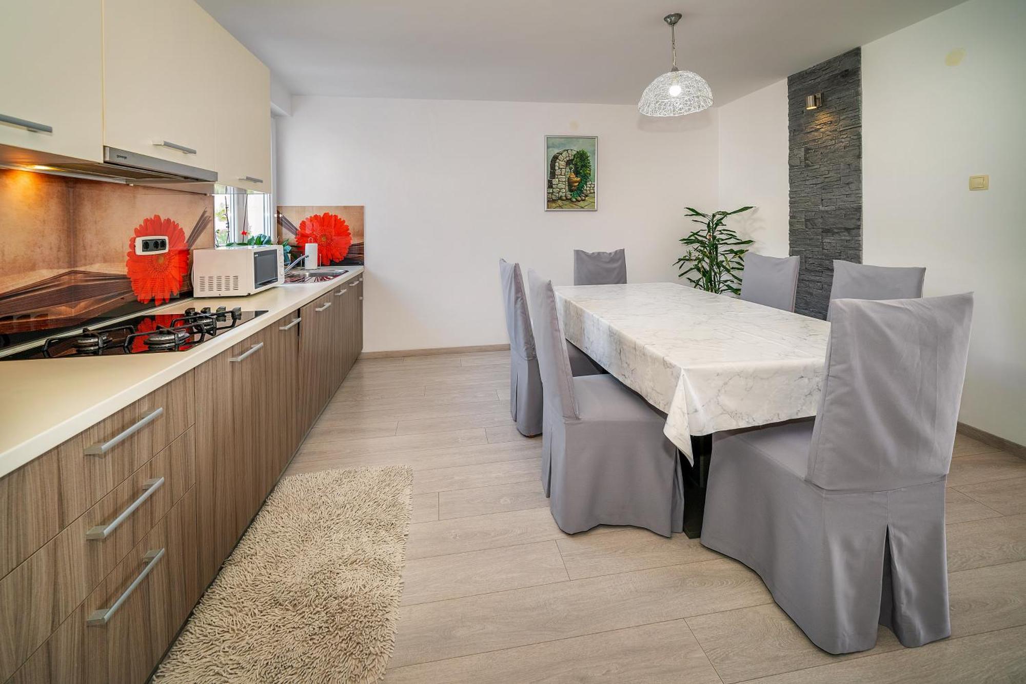 Apartments Kricin 14 Laura Башка Екстер'єр фото